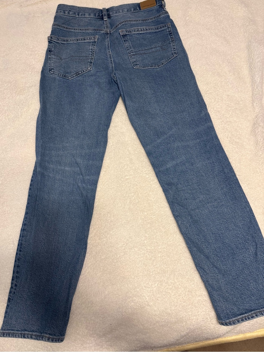 American Eagle Outfitters Women's Straight-Leg Jeans in Medium Blue